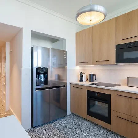Feels Like Gulbenkian Spacious Flat With Balcony Lisboa